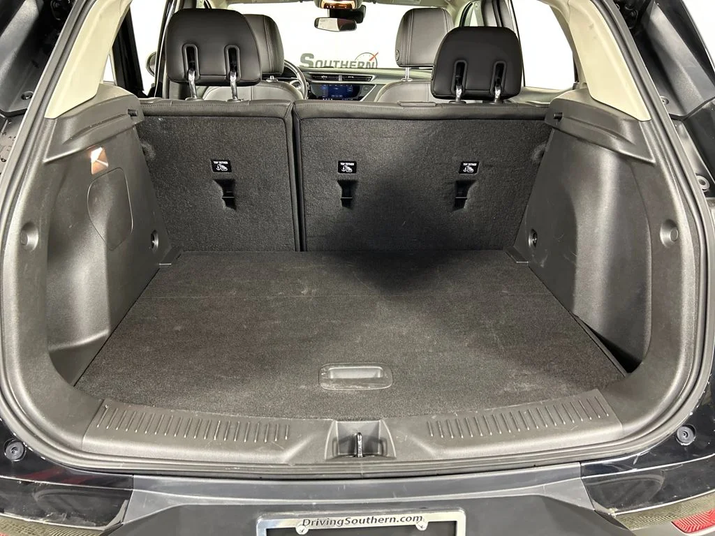 Used 2023 Black Buick Preferred image 19