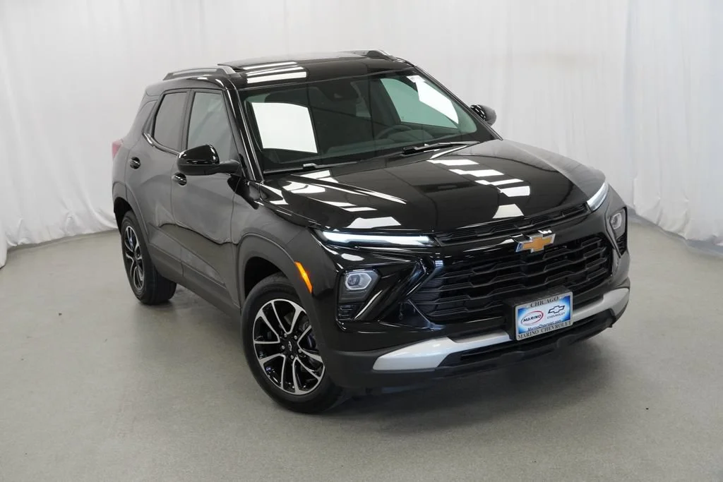 New 2026 Mosaic Black Metallic Chevrolet LT image 34