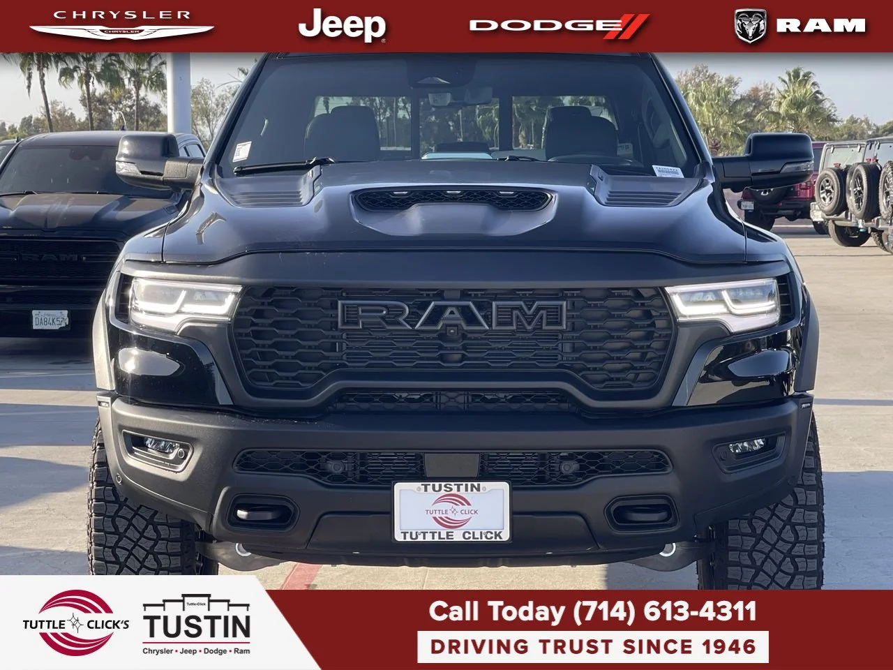New 2026 Diamond Black Crystal Pearl-Coat Exterior Paint RAM RHO image 8