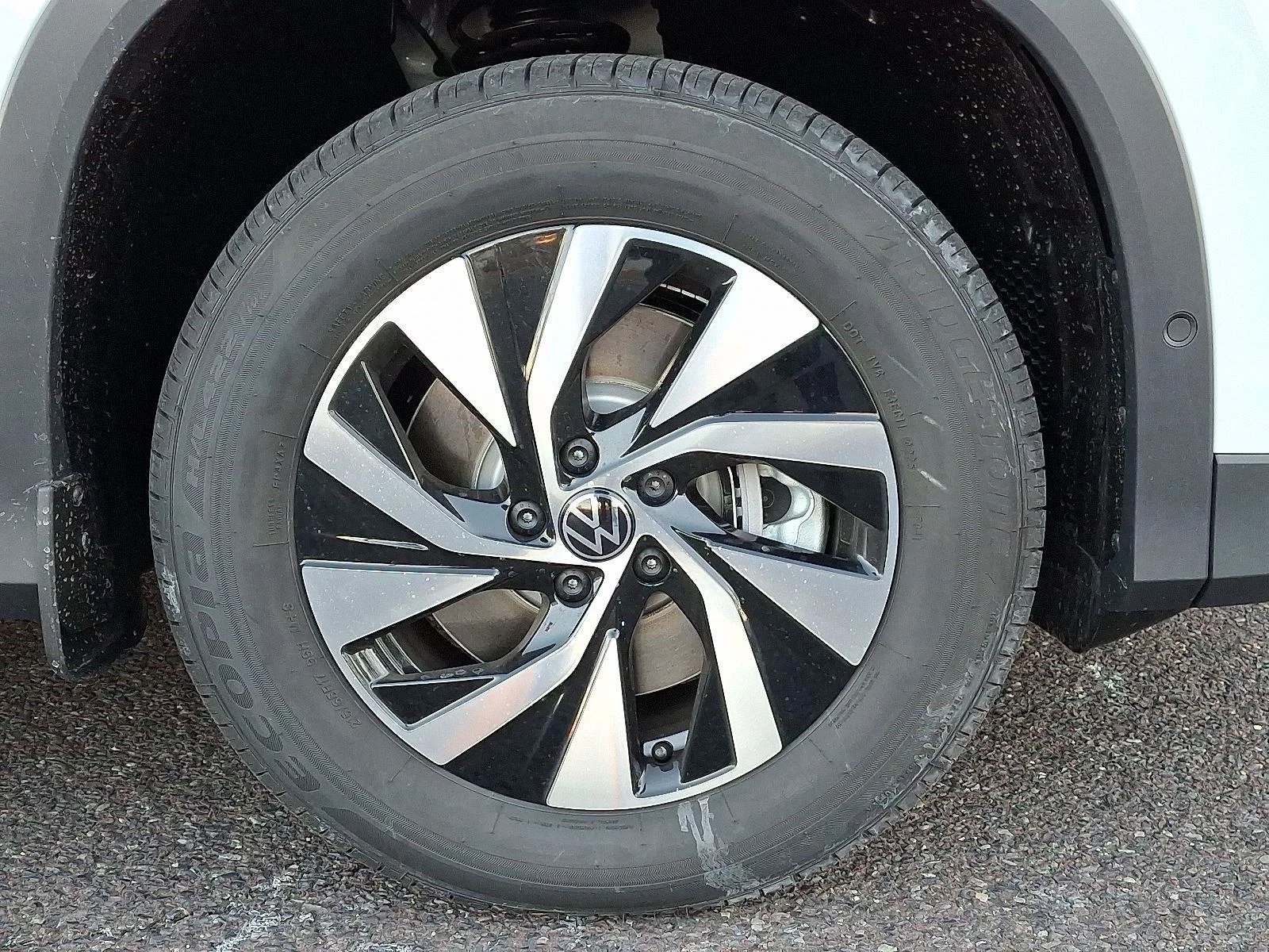 New 2026 0Q0Q/PUREWHITE Volkswagen S image 8