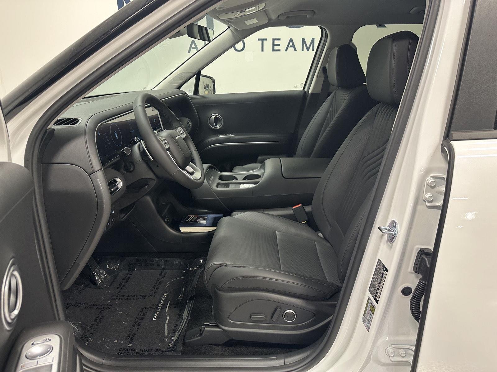 New 2027 Creamy White Pearl Hyundai SEL 7P image 14