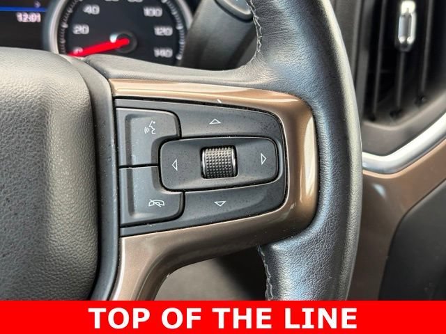 Used 2022 Iridescent Pearl Tricoat Chevrolet High Country image 22