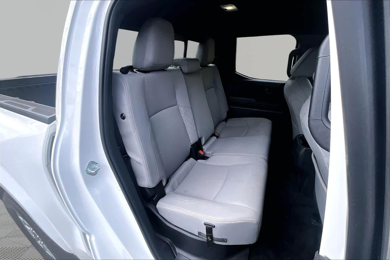 Used 2024 Ice Cap Toyota SR5 image 20