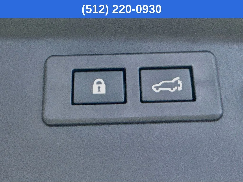 New 2026 White Subaru Premium image 37