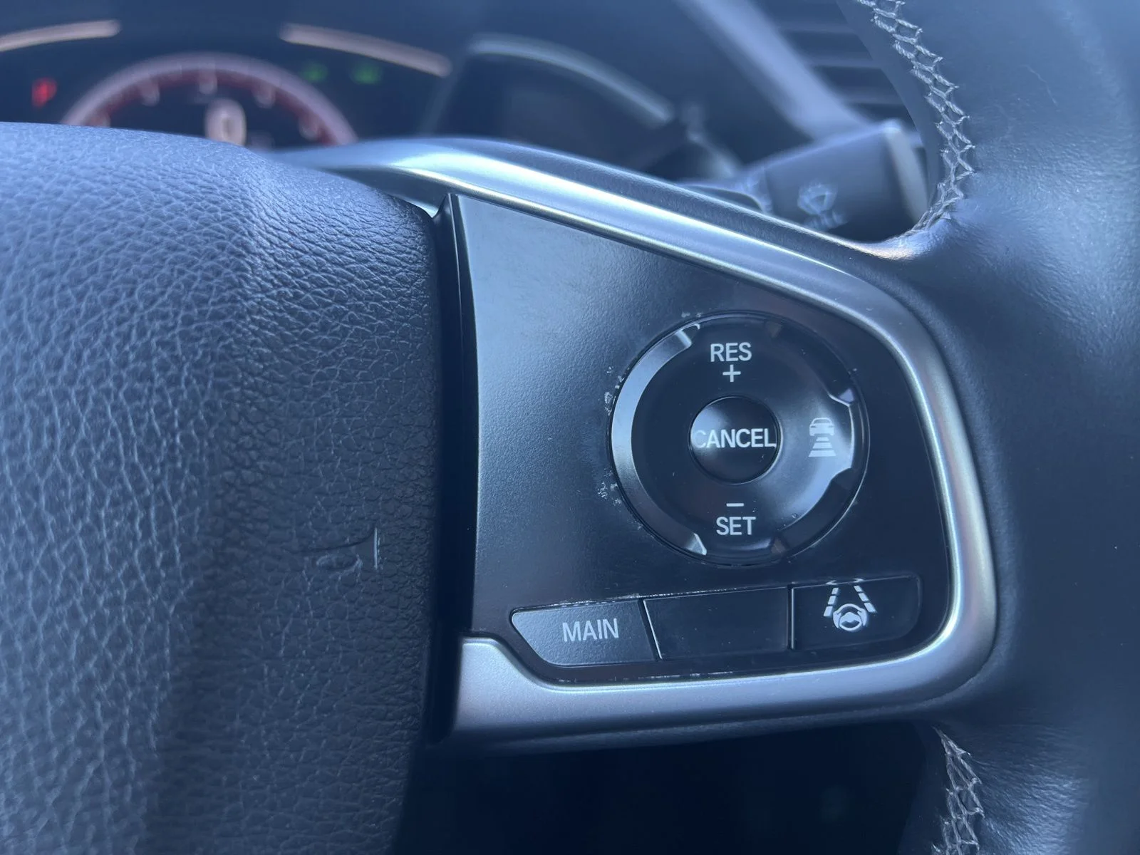 Used 2020  Honda Sport image 10