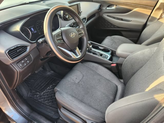 Used 2019 Silver Hyundai SE image 8