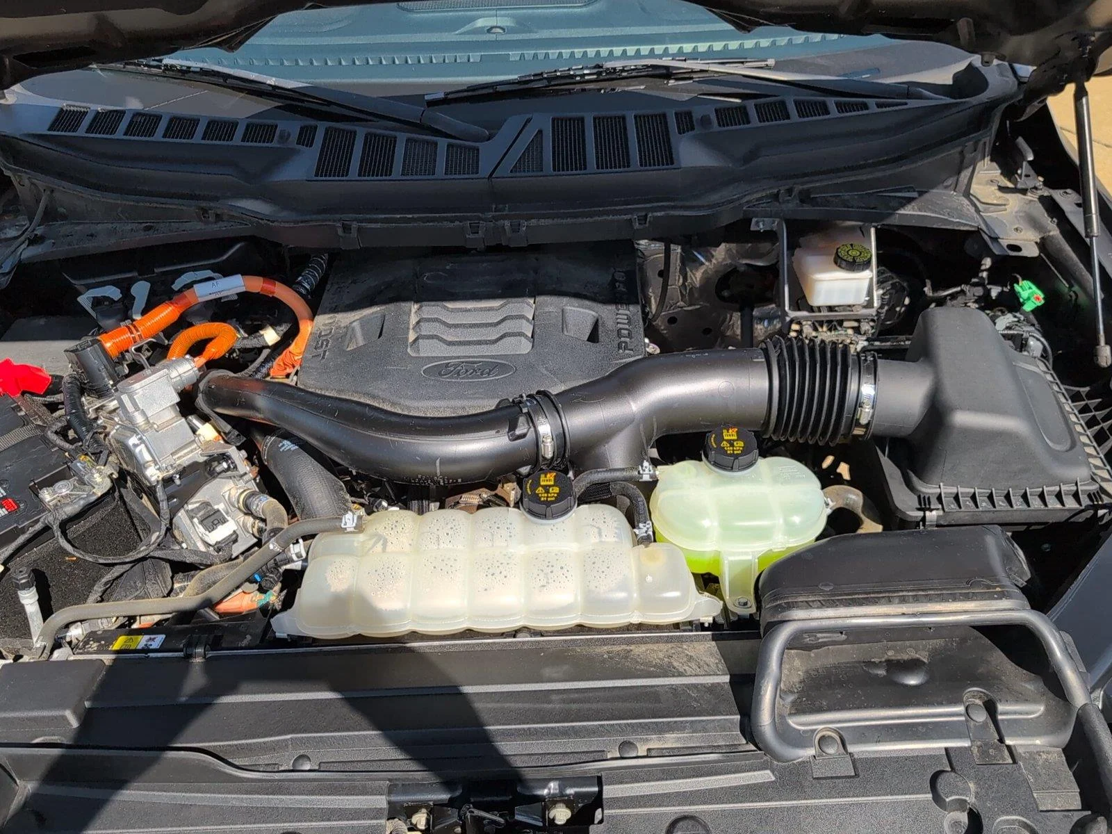 Used 2023 Oxford White Ford XLT image 37