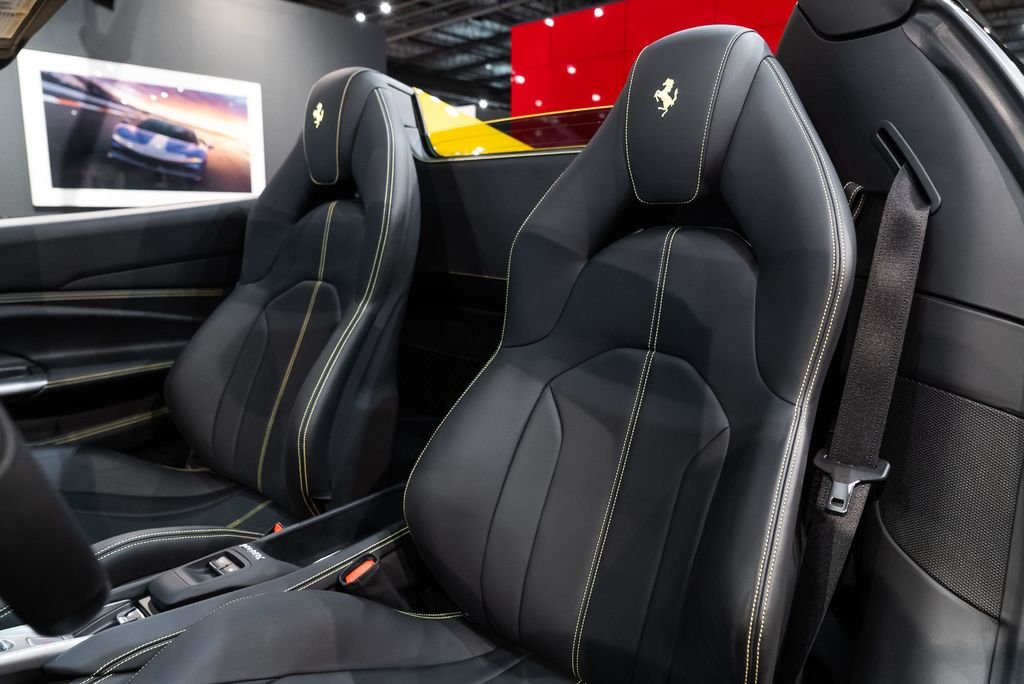 Certified Used 2023 Giallo Triplo Strato Ferrari Base image 4
