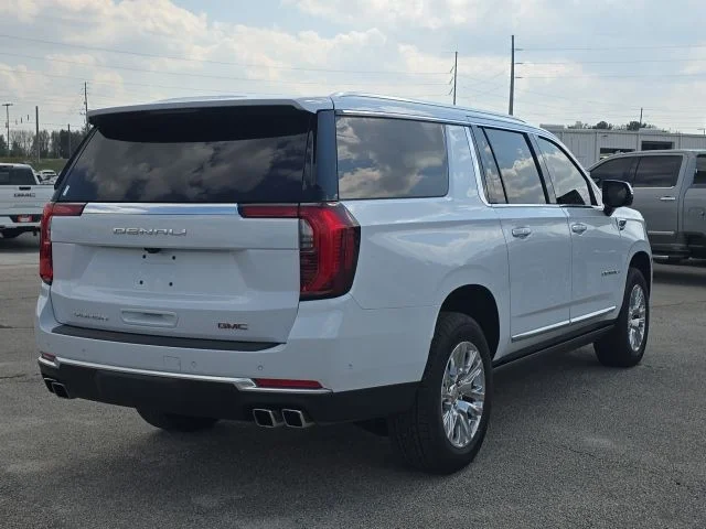 Used 2026 White GMC Denali image 5