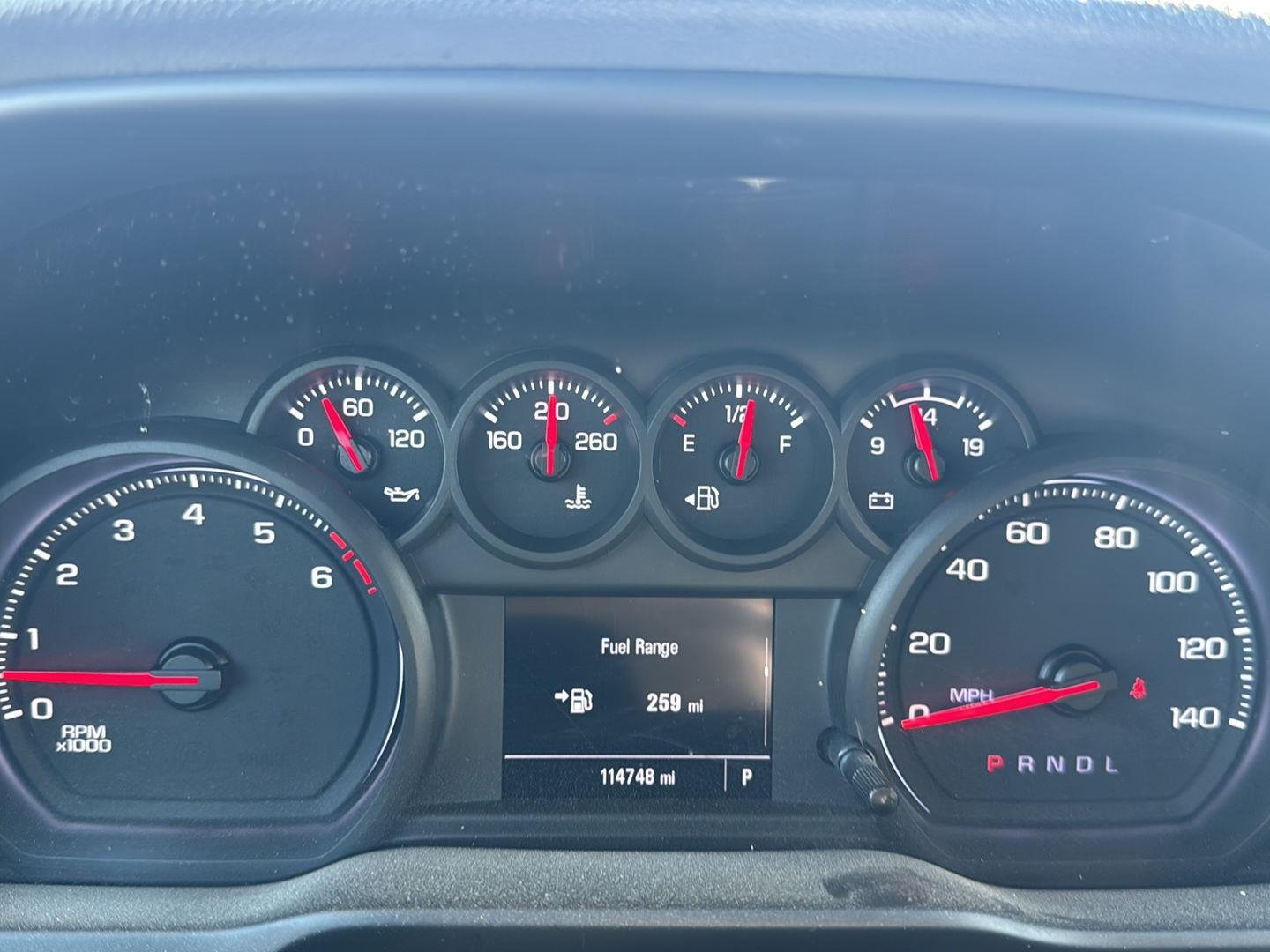 Used 2020 Silver Ice Metallic Chevrolet Custom image 9