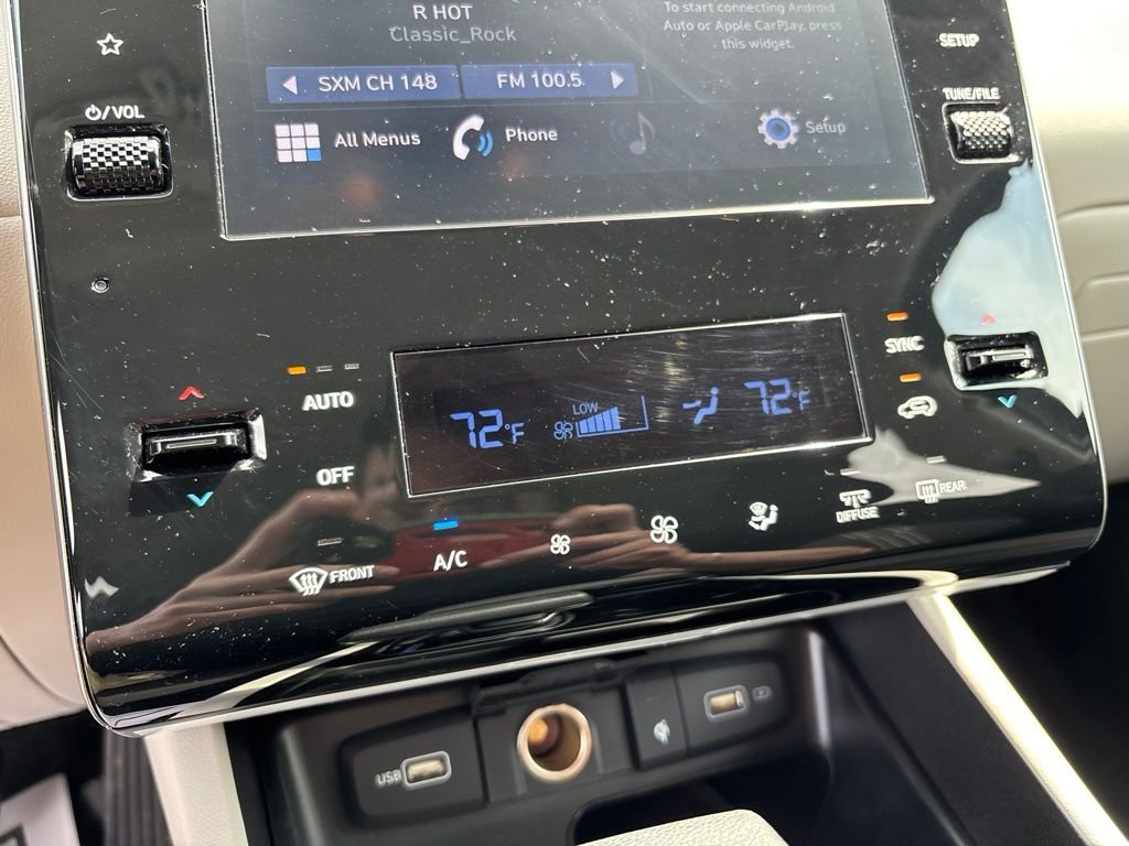 Used 2024 Gray Hyundai SEL image 28