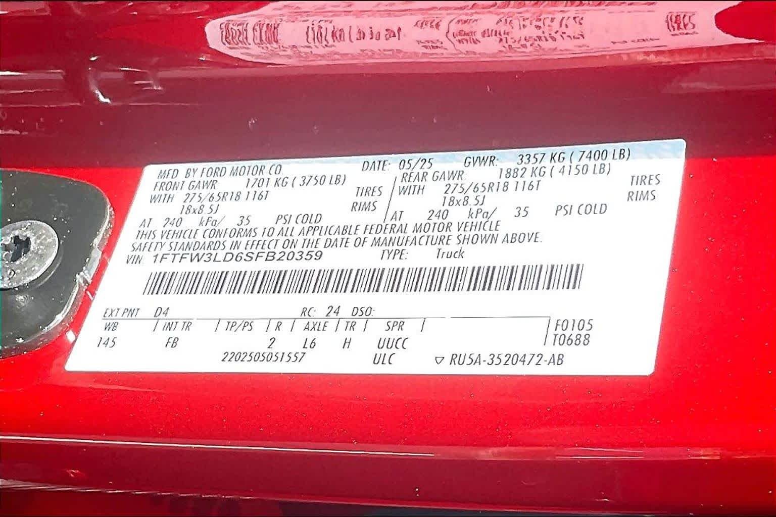 Used 2025 Rapid Red Metallic Tinted Clearcoat Ford XLT image 33