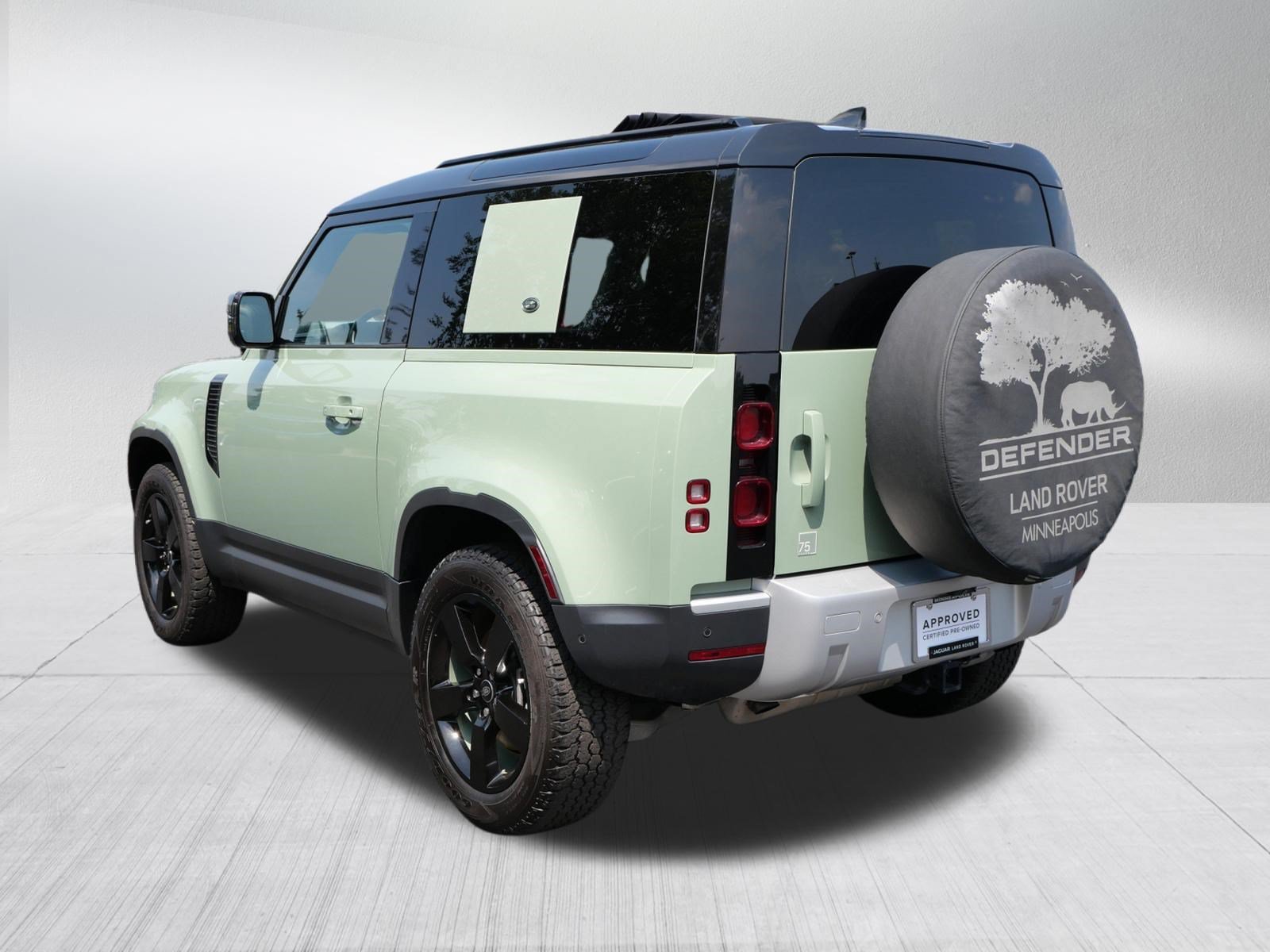 Certified Used 2023 Grasmere Green Land Rover 75th Edition image 3