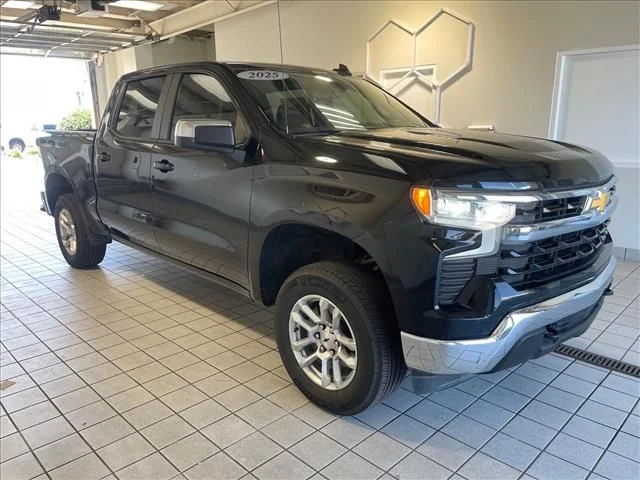 2025 Chevrolet Silverado 1500 LT