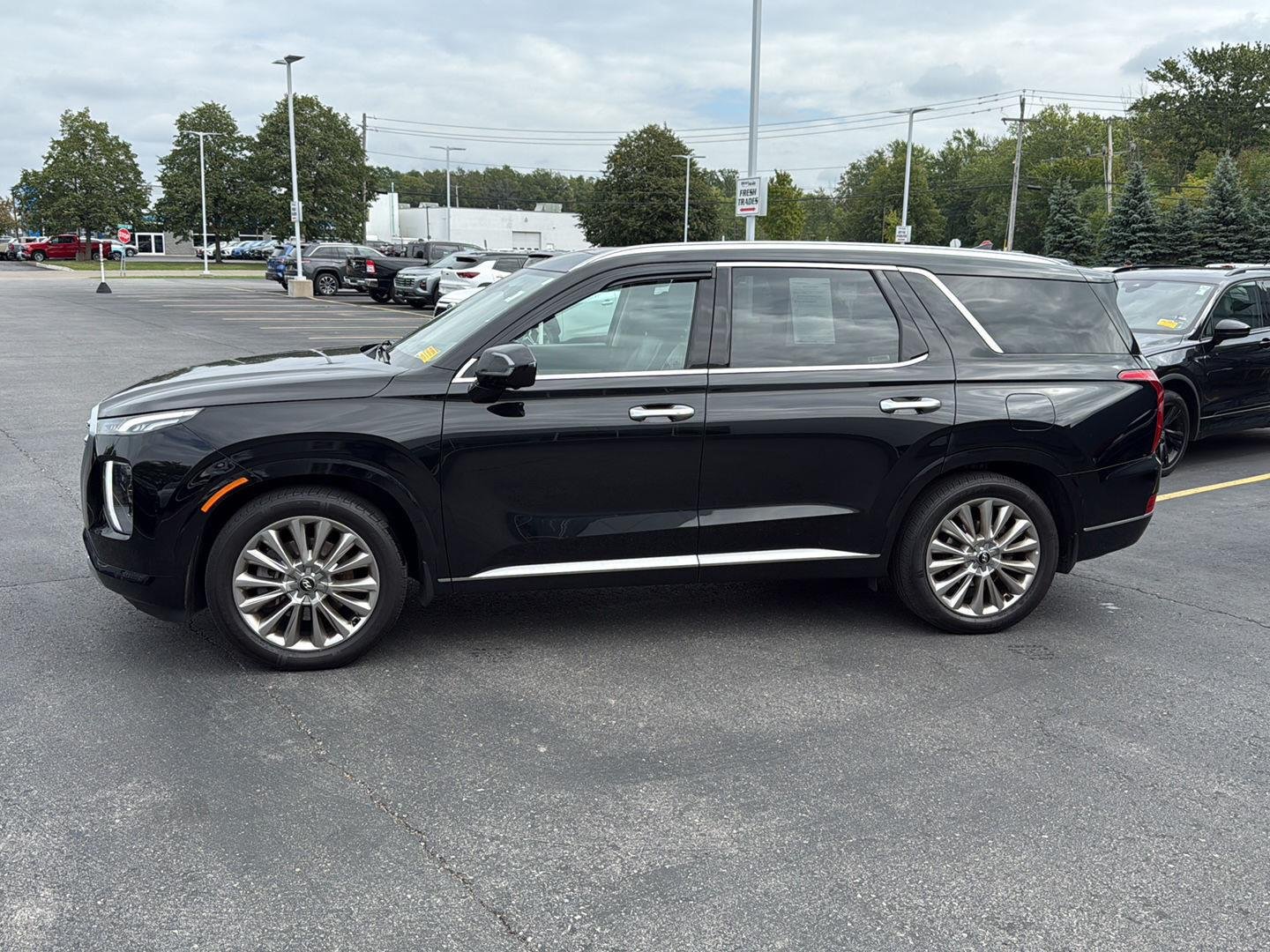 Used 2020 Becketts Black Hyundai Limited image 3