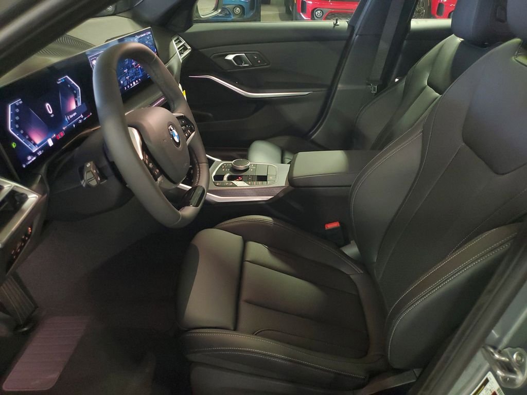 2025 BMW 3 Series 330i - Photo 16