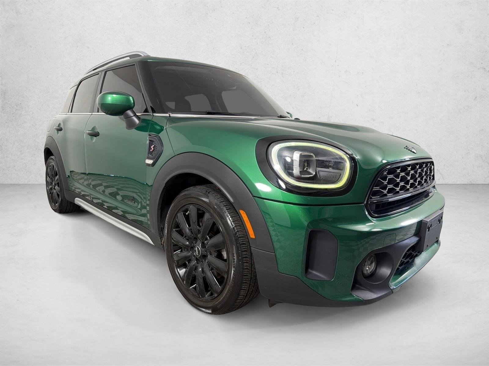 Used 2023  MINI Cooper S image 1