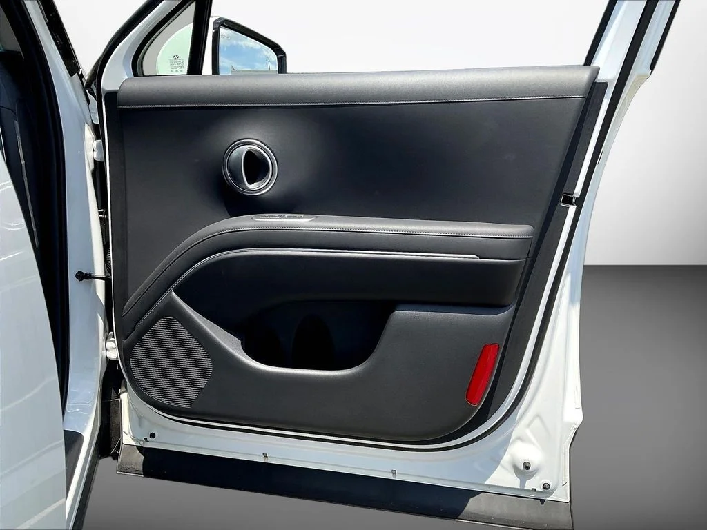 New 2026 White Hyundai Limited image 32