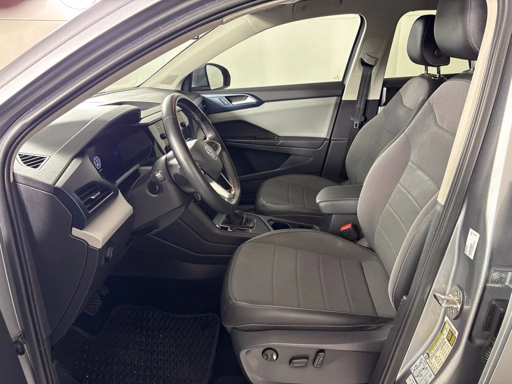 Used 2022 Silver Volkswagen 1.5T SE image 26