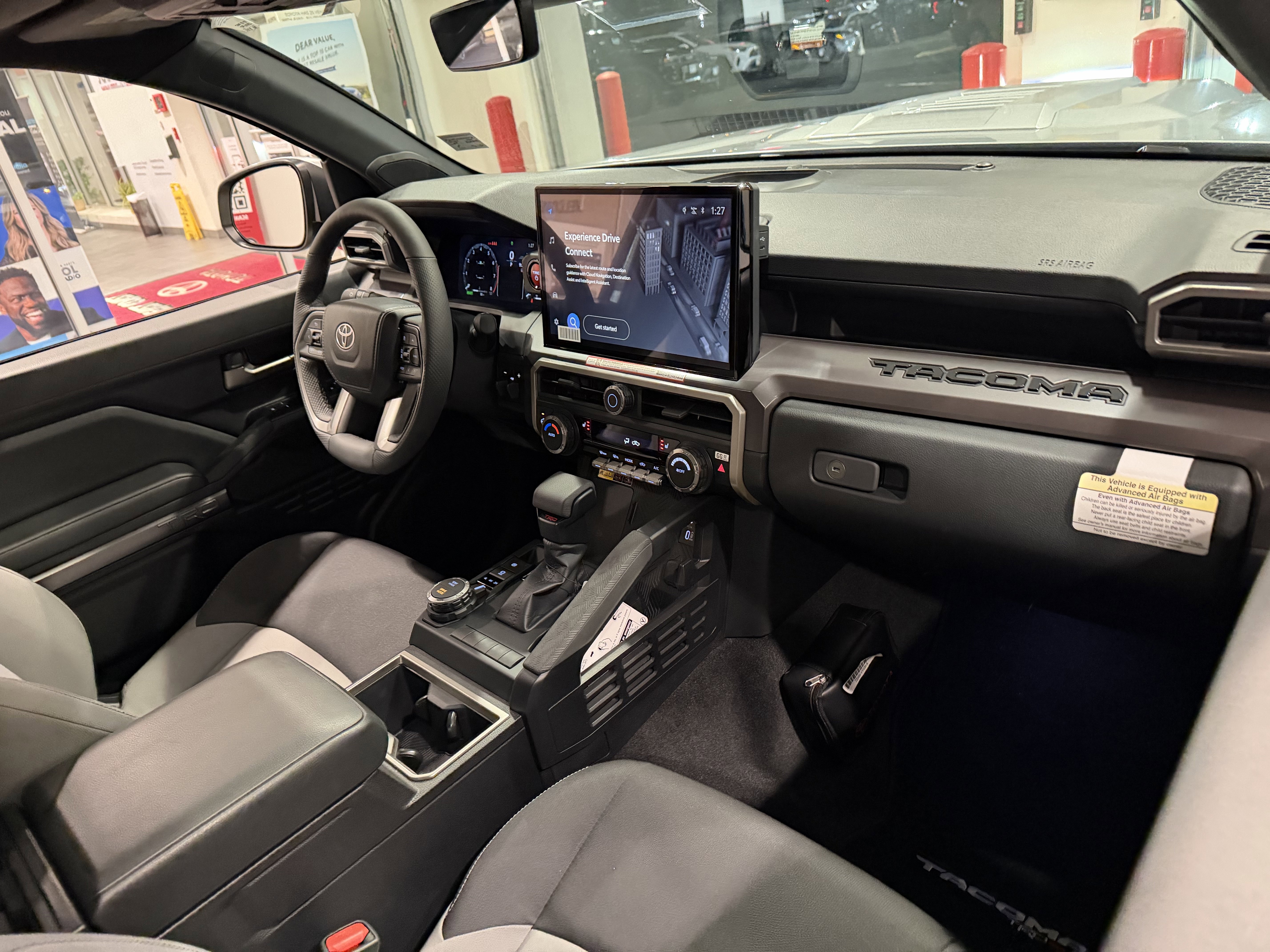 2025 Toyota Tacoma TRD Sport - Photo 36