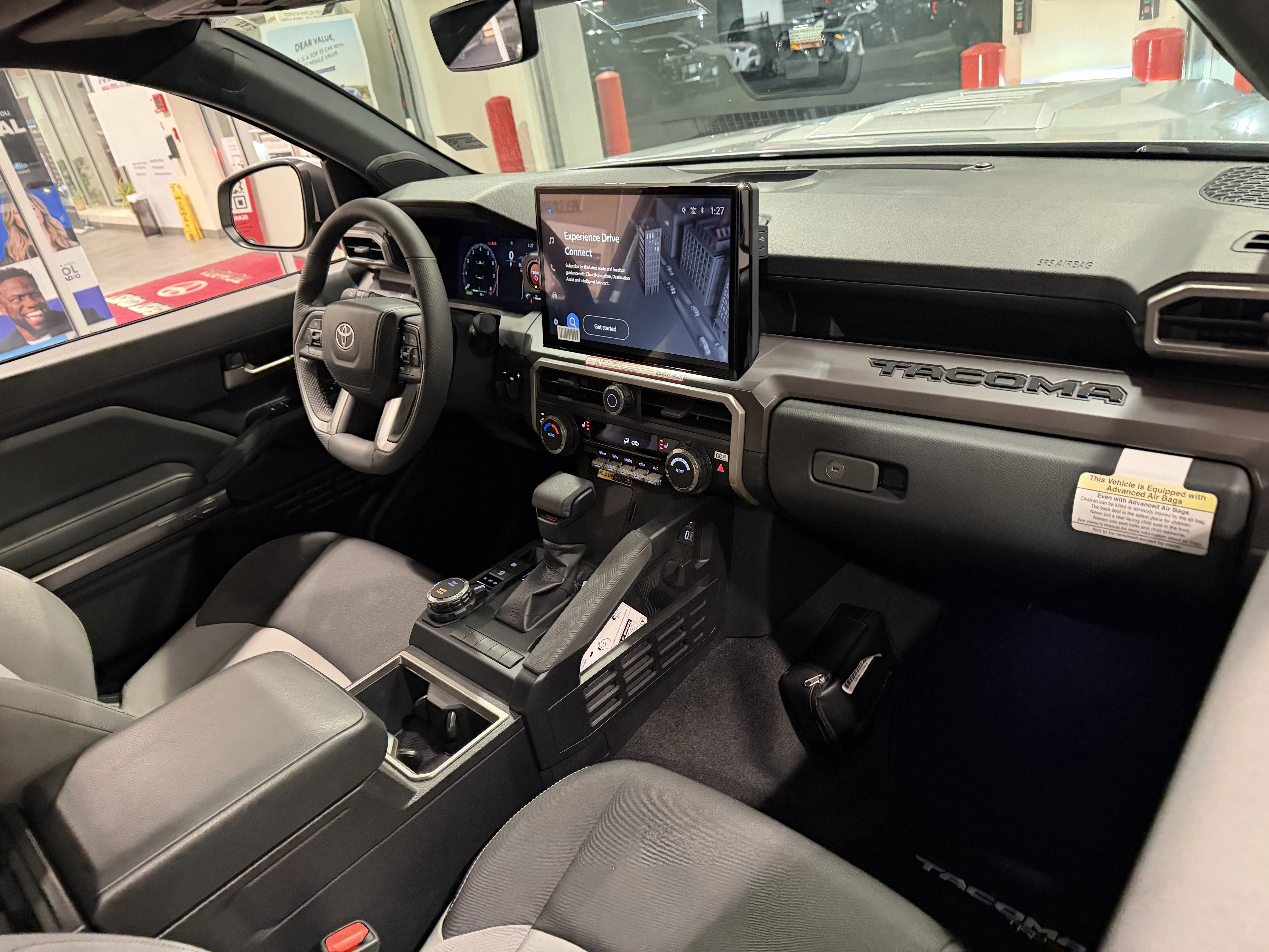 2025 Toyota Tacoma TRD Sport - Photo 36