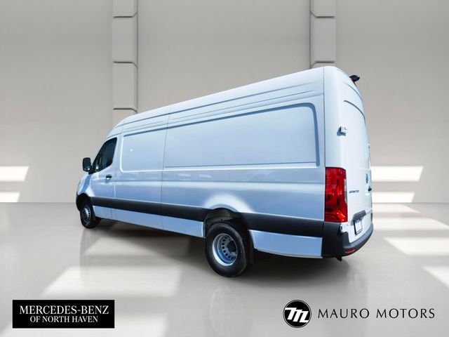New 2026 White Mercedes-Benz Cargo 170 WB image 5