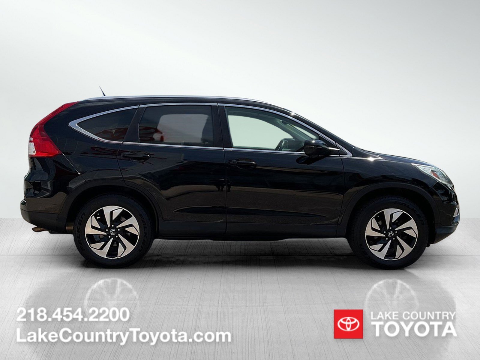 Used 2016 Black Honda Touring image 6