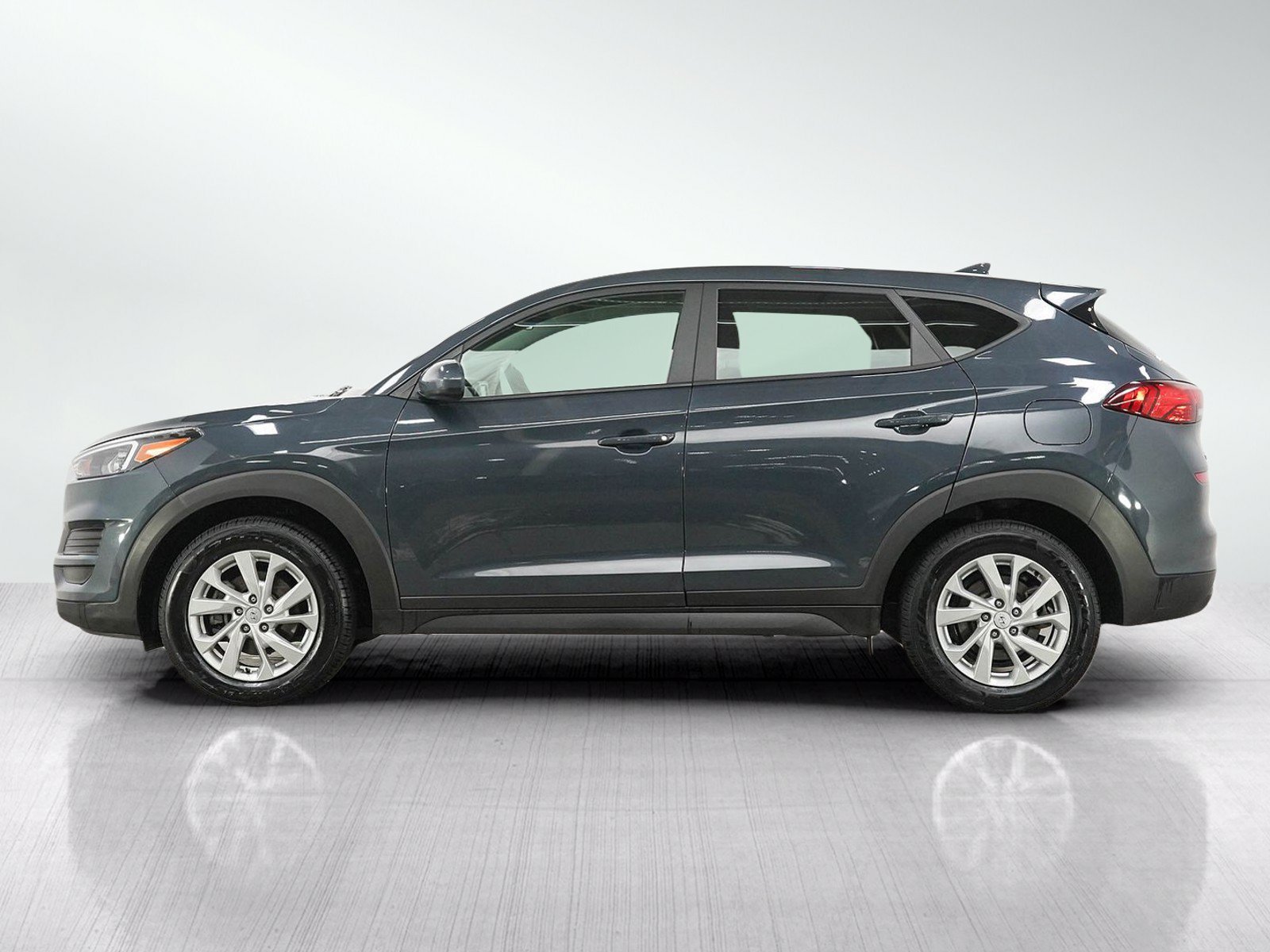 Used 2020 Hyundai Tucson SE with VIN KM8J2CA40LU170501 for sale in Burnsville, Minnesota