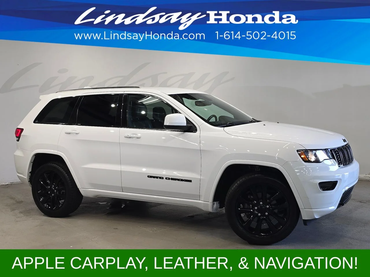 Used 2018 Bright White Clearcoat Jeep Altitude image 3