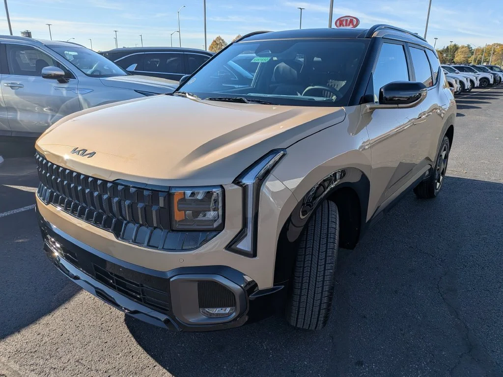 New 2027 Terrain Brown Kia X-Line S image 30