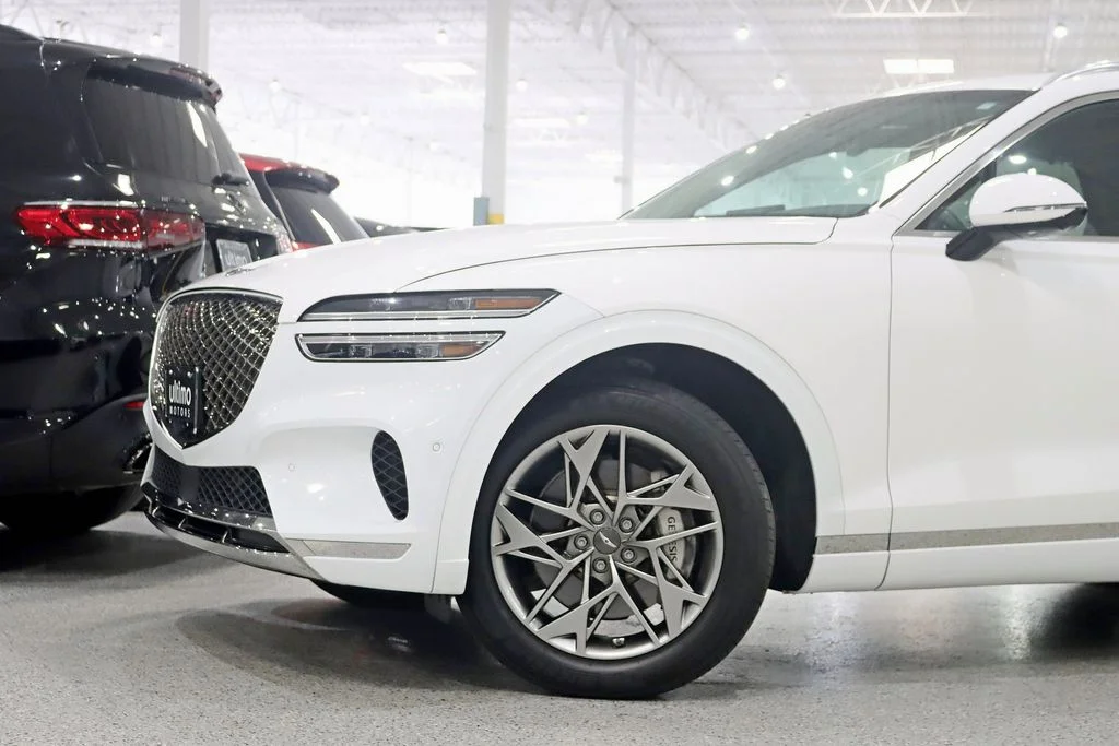2023 Genesis GV70 2.5T
