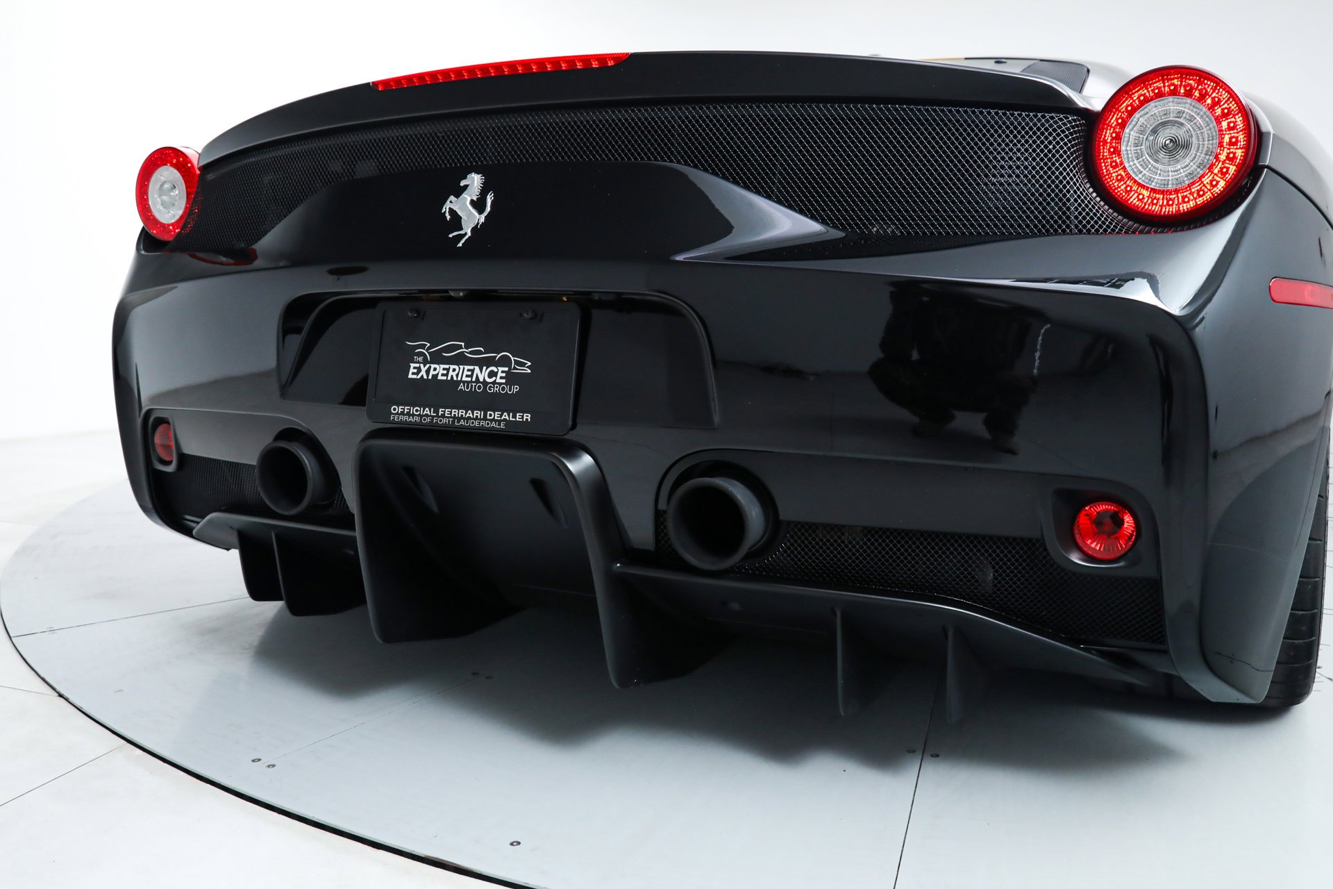 Certified Used 2015 Black Ferrari  image 18