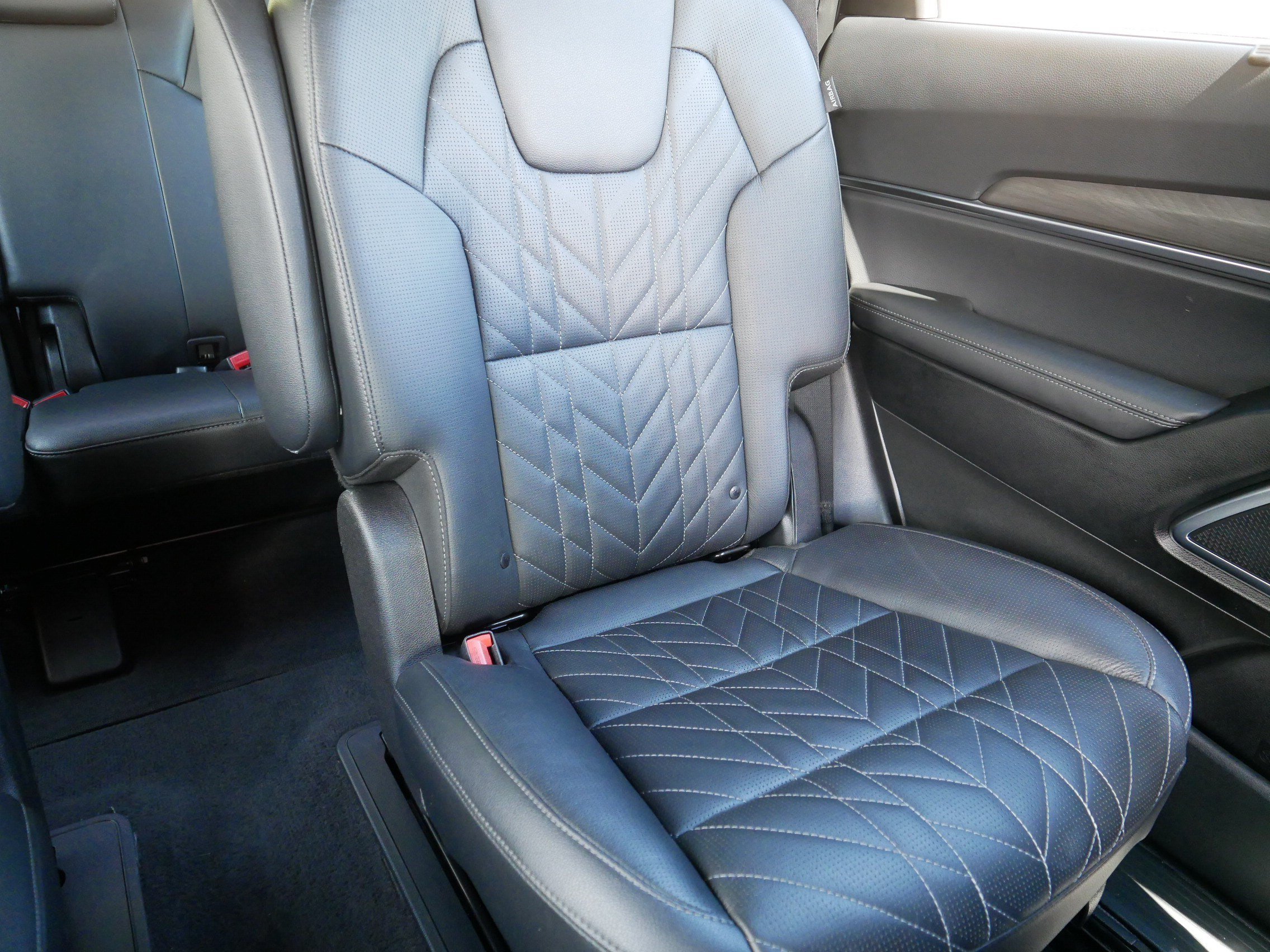 Certified Used 2023 Wolf Gray Kia SX X-Line image 14