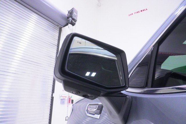 2026 GMC Sierra 1500 SLT - Photo 17