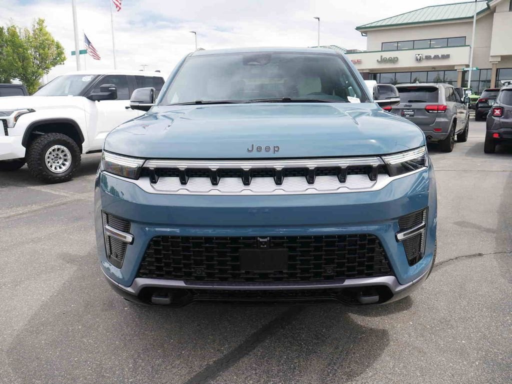 New 2026 Steel Blue Exterior Paint Jeep Grand Wagoneer image 2