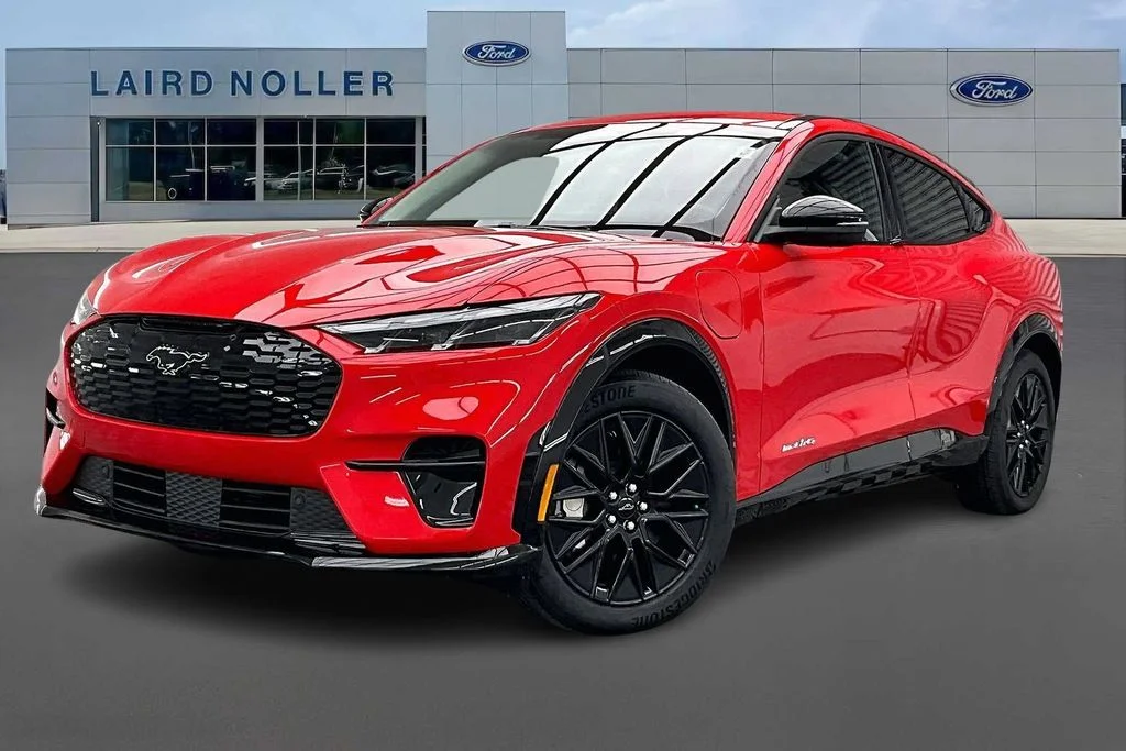 2026 Ford Mustang-Mach-e Premium's photo