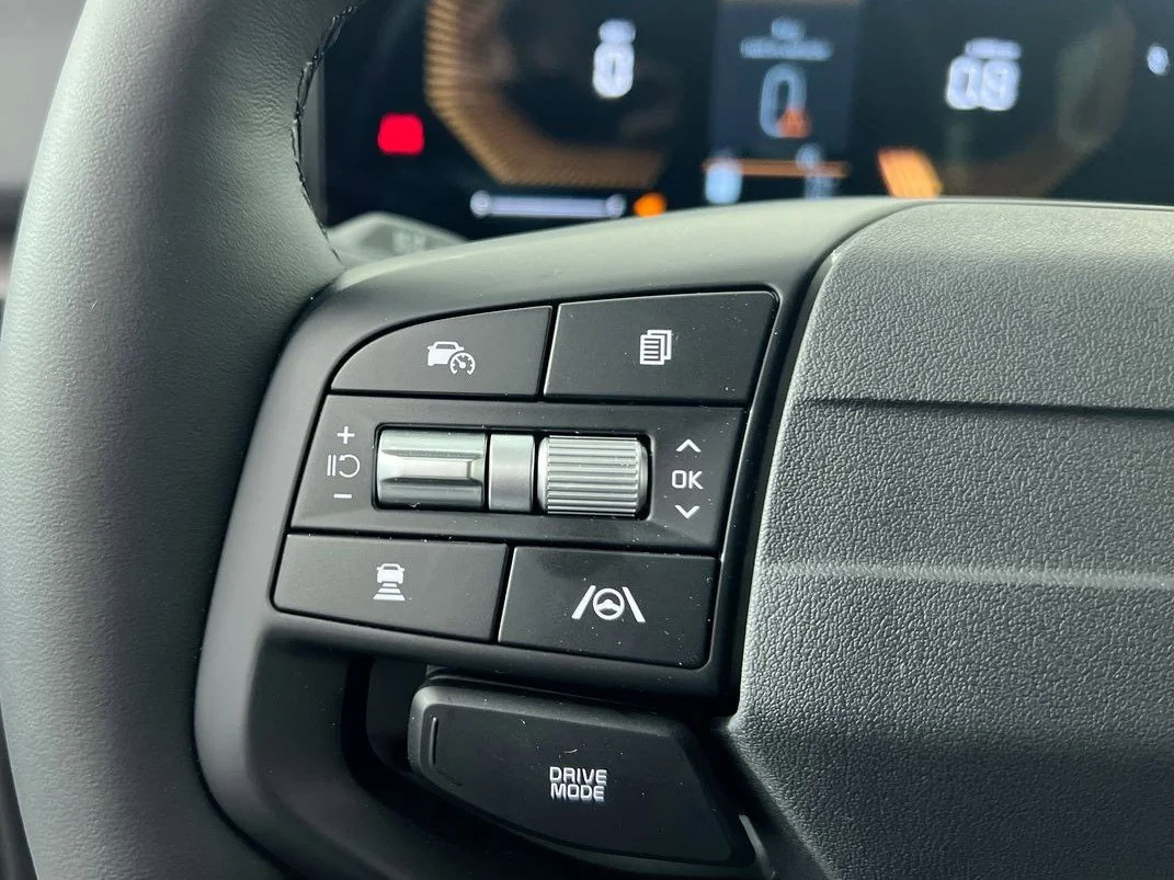 New 2026 Wolf Gray Kia EX image 16