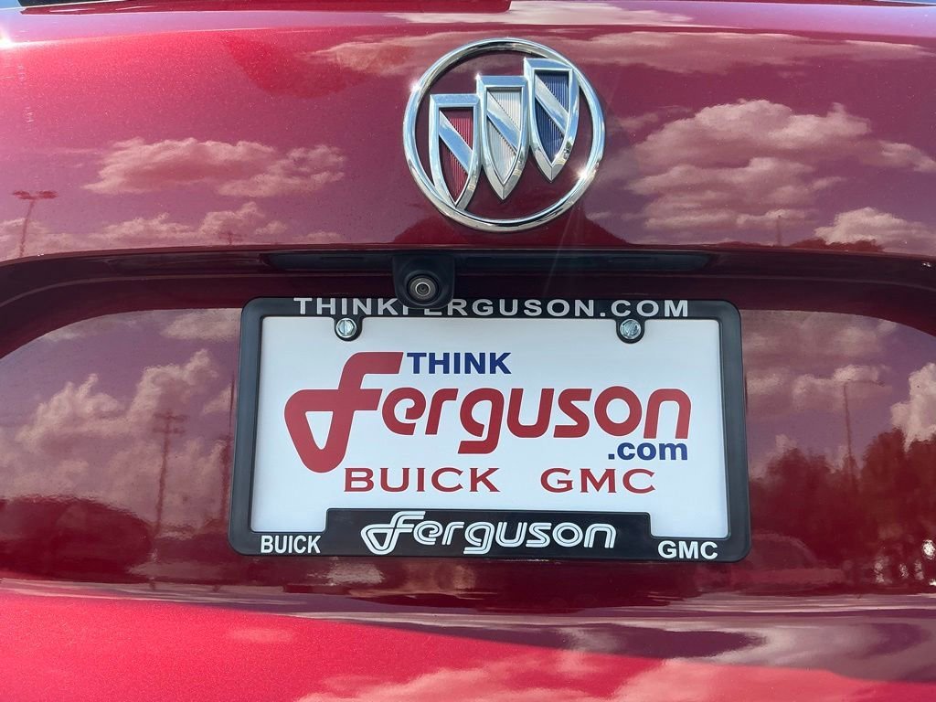 Used 2021 CINNABAR METALLIC Buick Essence image 18