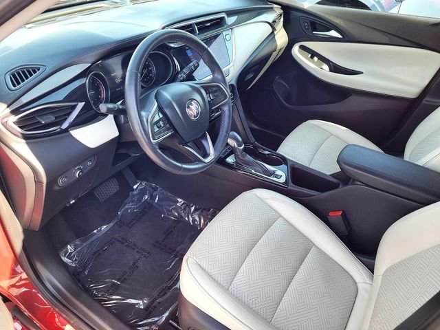 Used 2022 Red Buick Essence image 10