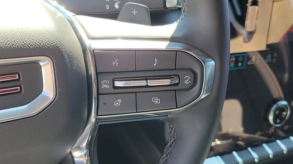 New 2026 Titanium Rush Metallic GMC Elevation image 33