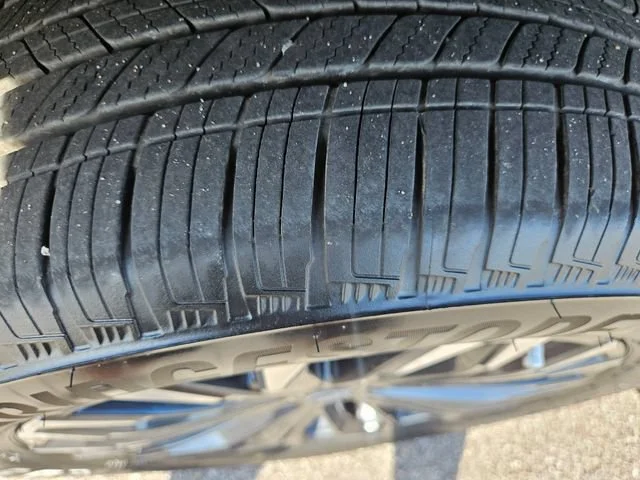Used 2026 Gray Nissan Platinum image 29