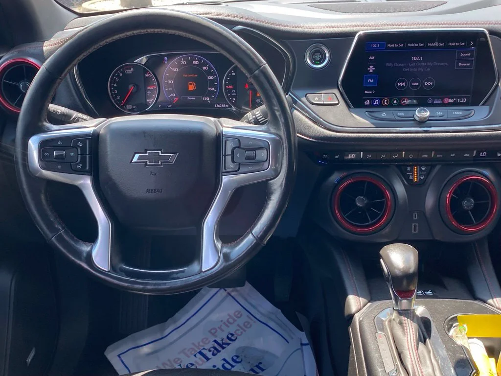 Used 2020 Red Chevrolet RS image 9