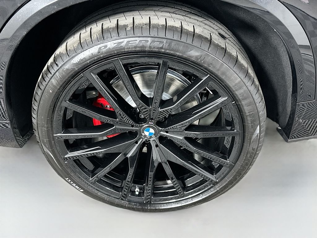 New 2026 Black Sapphire Metallic BMW sDrive40i image 23