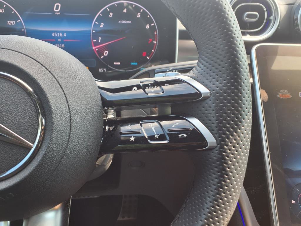 2025 Mercedes-Benz C-Class Sedan C 300 - Photo 18