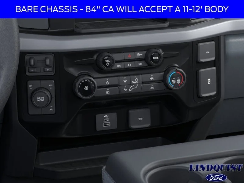 New 2026 Oxford White Ford F-450® XL image 15