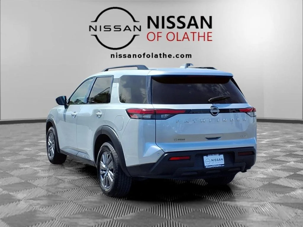 Used 2025 Nissan Pathfinder SV For Sale Olathe KS | Overland Park