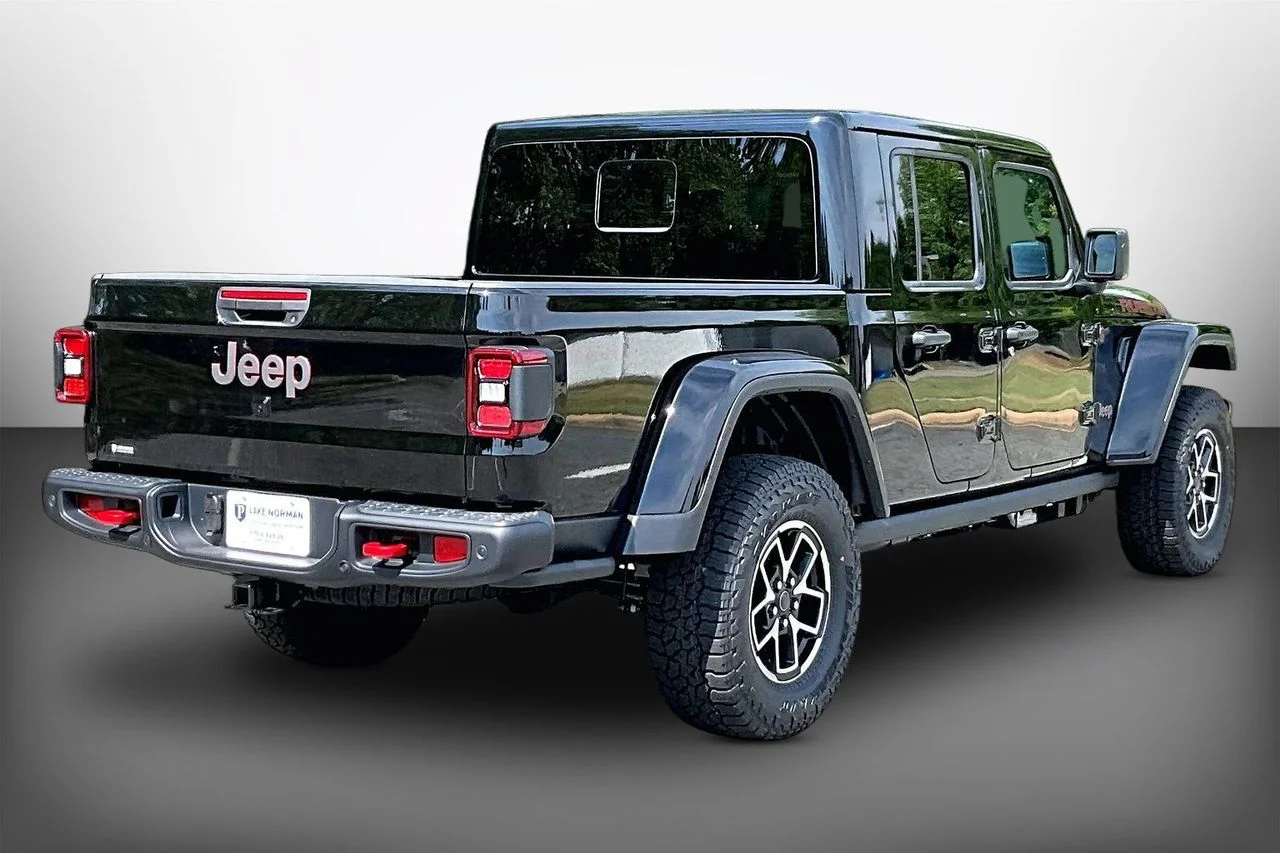 New 2026 Black Clear-Coat Exterior Paint Jeep Rubicon X image 8