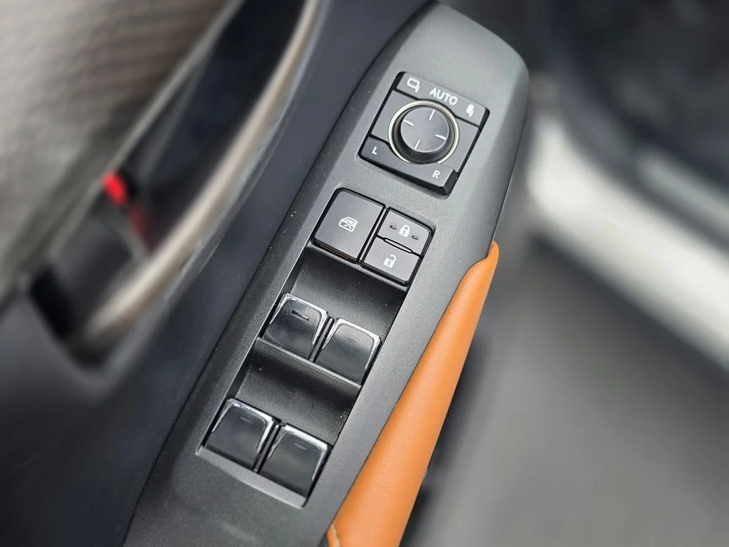 2020 Lexus NX 300 - Photo 22