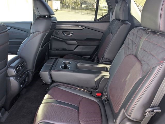 New 2026 Sonic Gray Pearl Honda Black Edition image 17