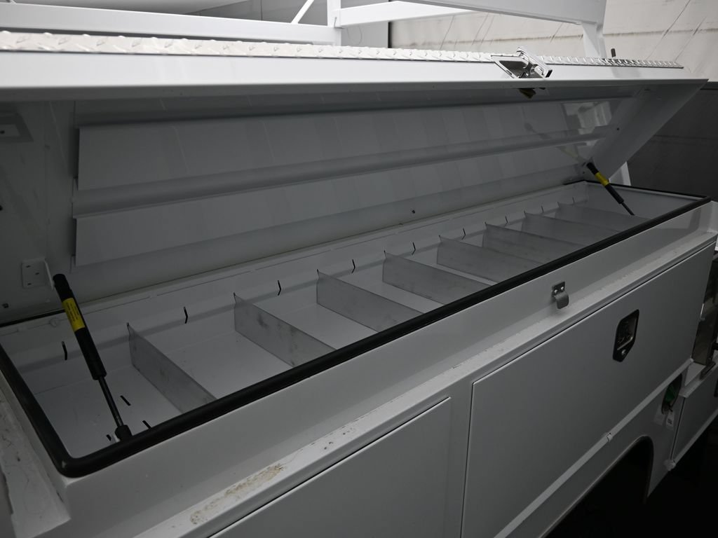 New 2026 Oxford White Ford XL image 37